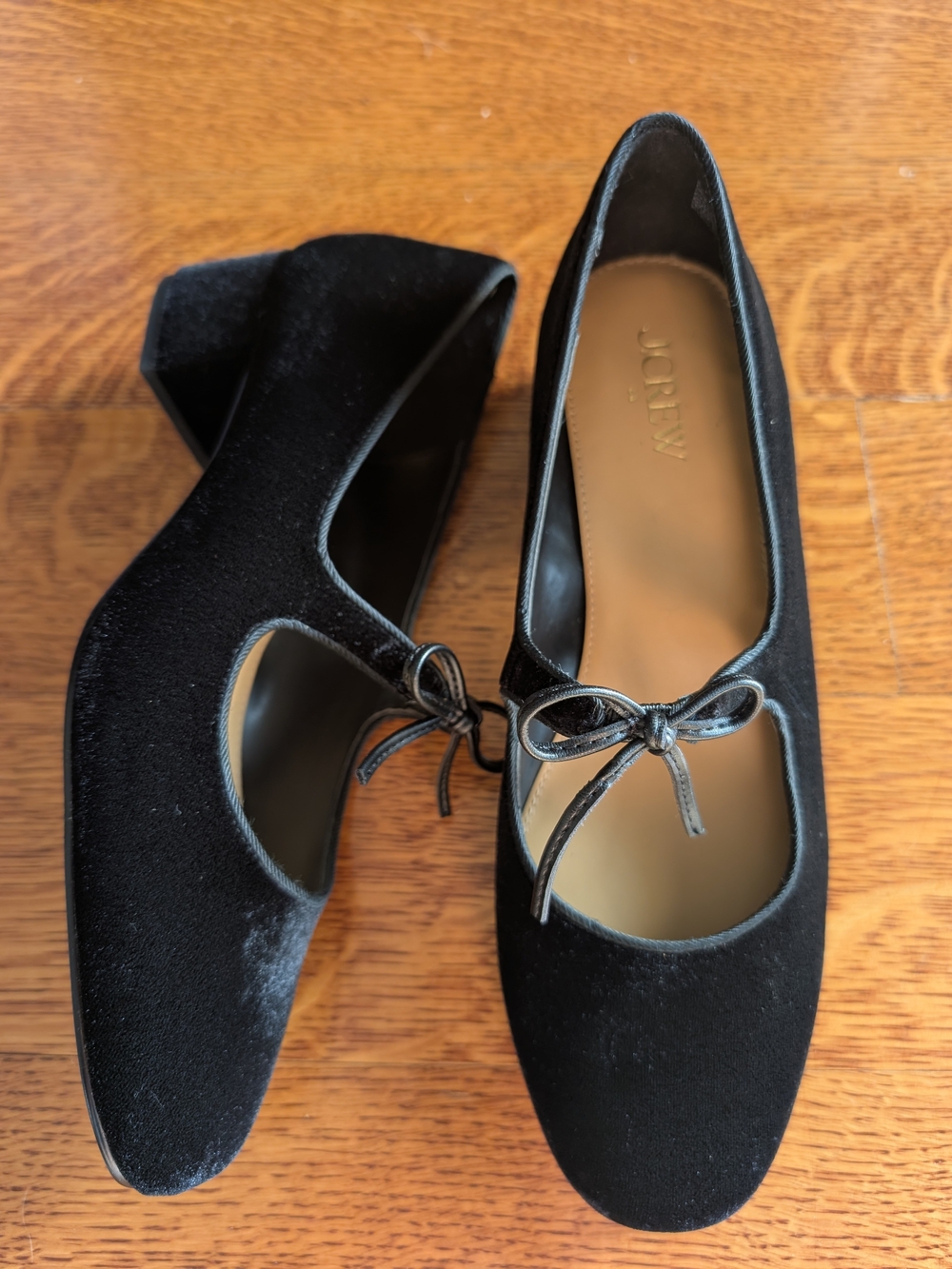 J.Crew Black Velvet Mary Jane Pumps w/ Bow Kitten Block Heel Women's Size 8